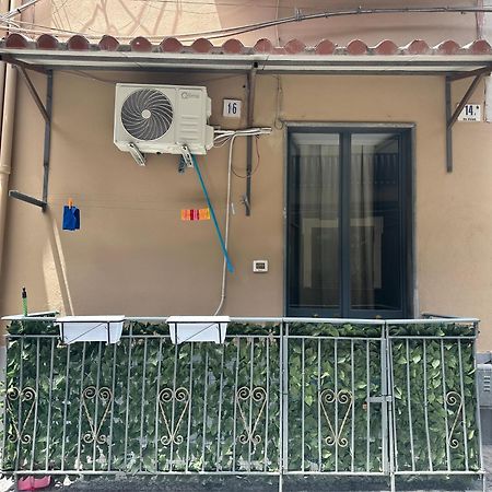 Bonahouse Apartment Catania Exterior photo
