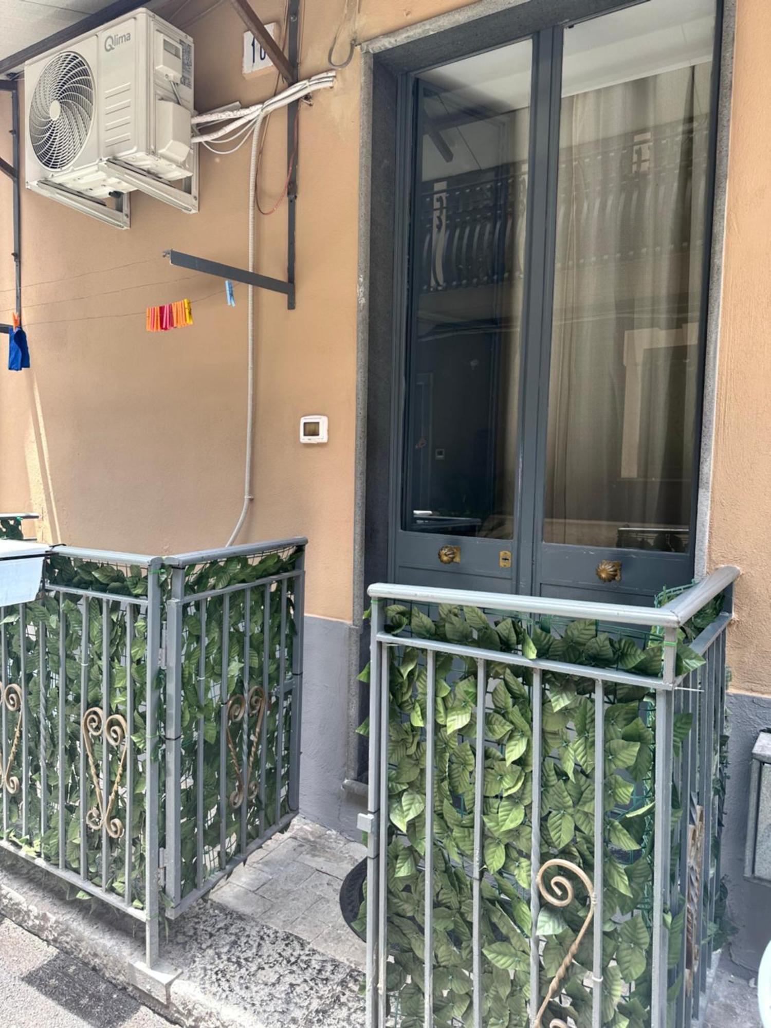 Bonahouse Apartment Catania Exterior photo